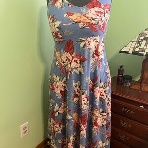 Chic Blue Floral Maxi Dress